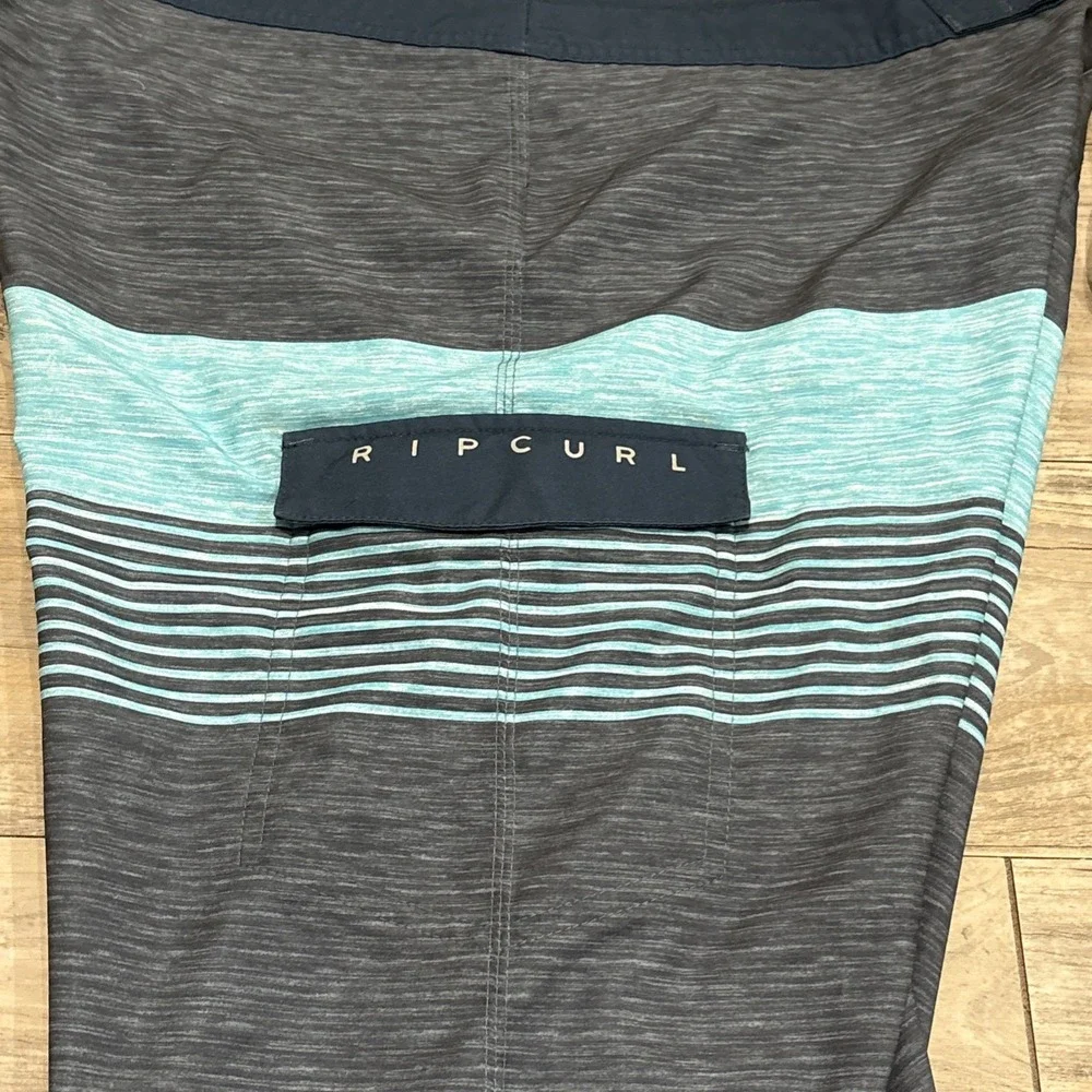 Rip Curl Mirage‎ Ultimate Stretch Boardshorts Men's Sz 36 Blue Swim Surf Boat